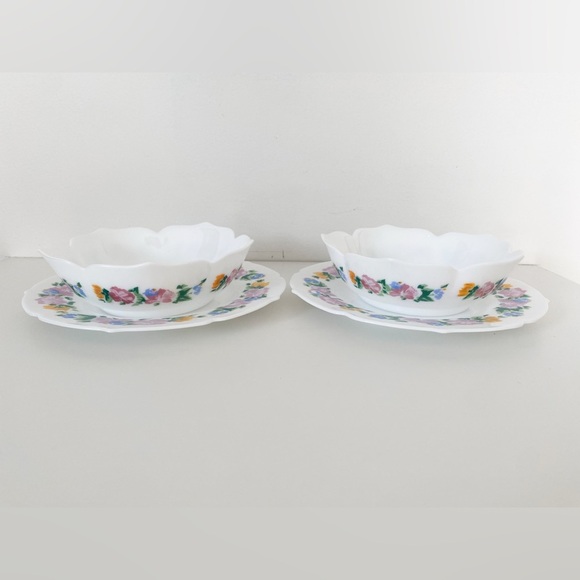 Vintage Arcopal Spain Vintage Floral Bowl & Plate Set – Set of 2 - Picture 2 of 6